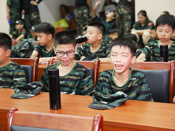 夏令营（军事素质教育...